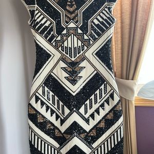 Express Women Sequin Sexy Elegant Mini Dress Lined XS Black White Gold